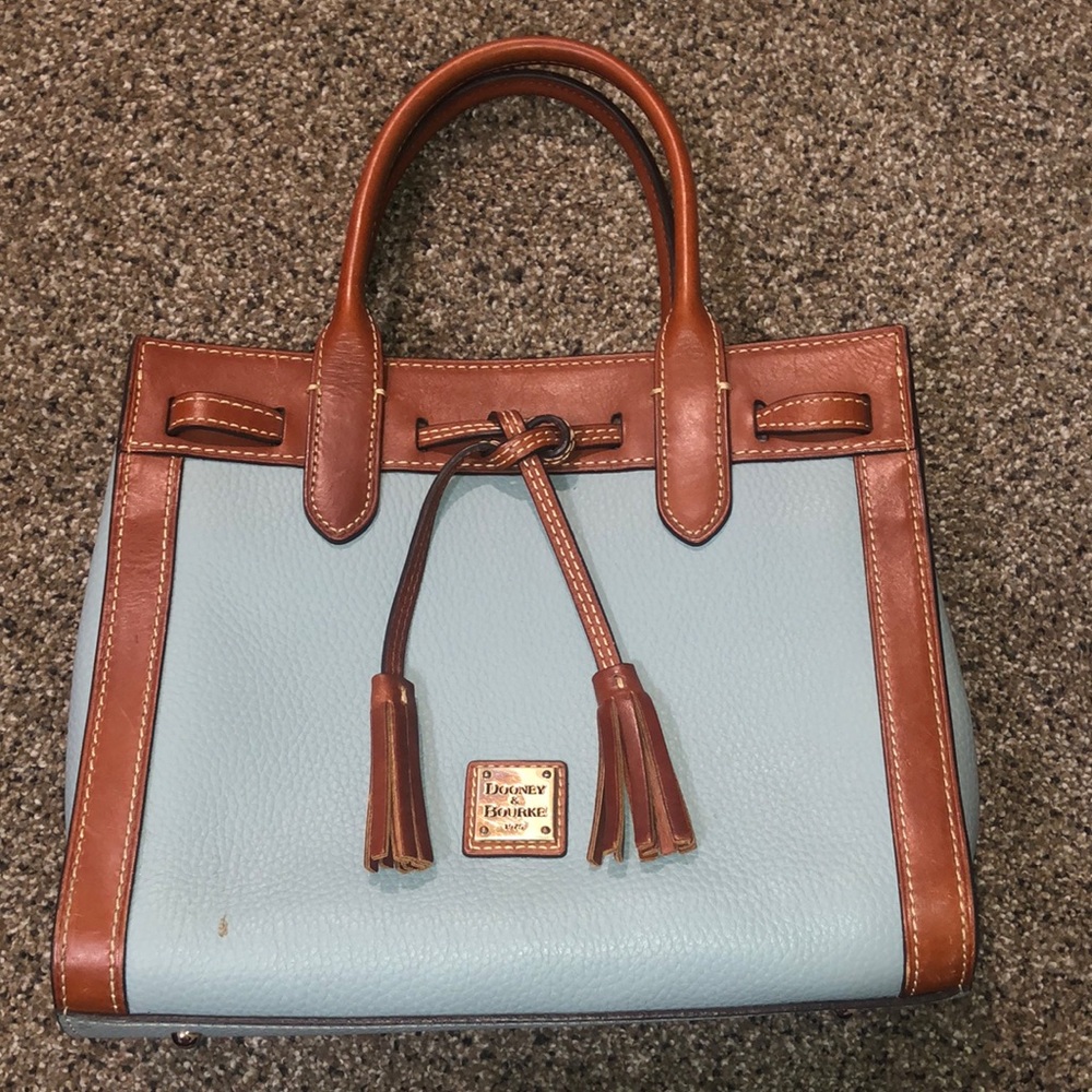 Dooney & Buurke purse